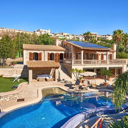 Villa Quiet In With Amazing Pool, Paddle Court And Garden Búger