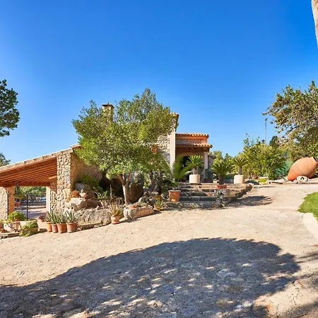 Quiet In With Amazing Pool, Paddle Court And Garden Villa