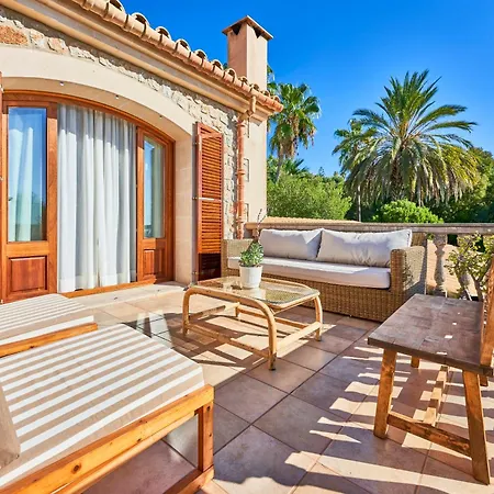 Villa Quiet In With Amazing Pool, Paddle Court And Garden