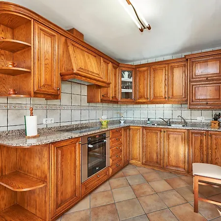 Quiet In With Amazing Pool, Paddle Court And Garden Villa Búger