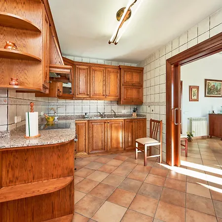 Quiet In With Amazing Pool, Paddle Court And Garden Búger