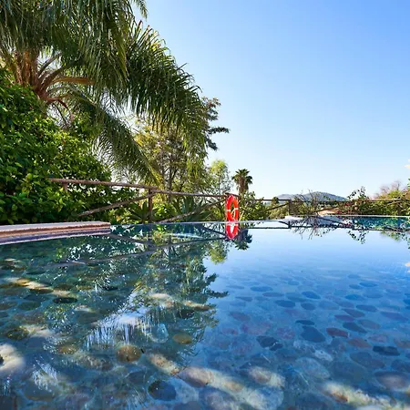 Villa Quiet In With Amazing Pool, Paddle Court And Garden *