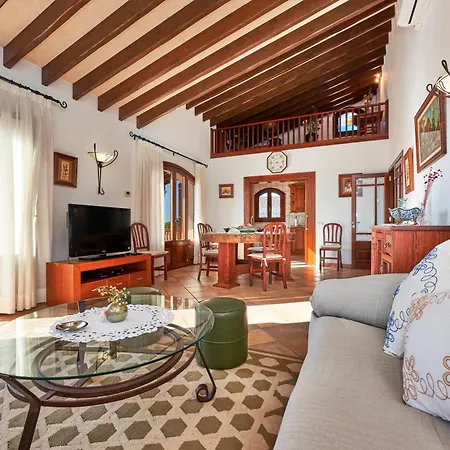 Quiet In With Amazing Pool, Paddle Court And Garden Búger